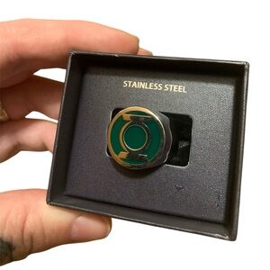 DC Comics Stainless Steel Green Lantern Logo Ring BRAND NEW IN BOX